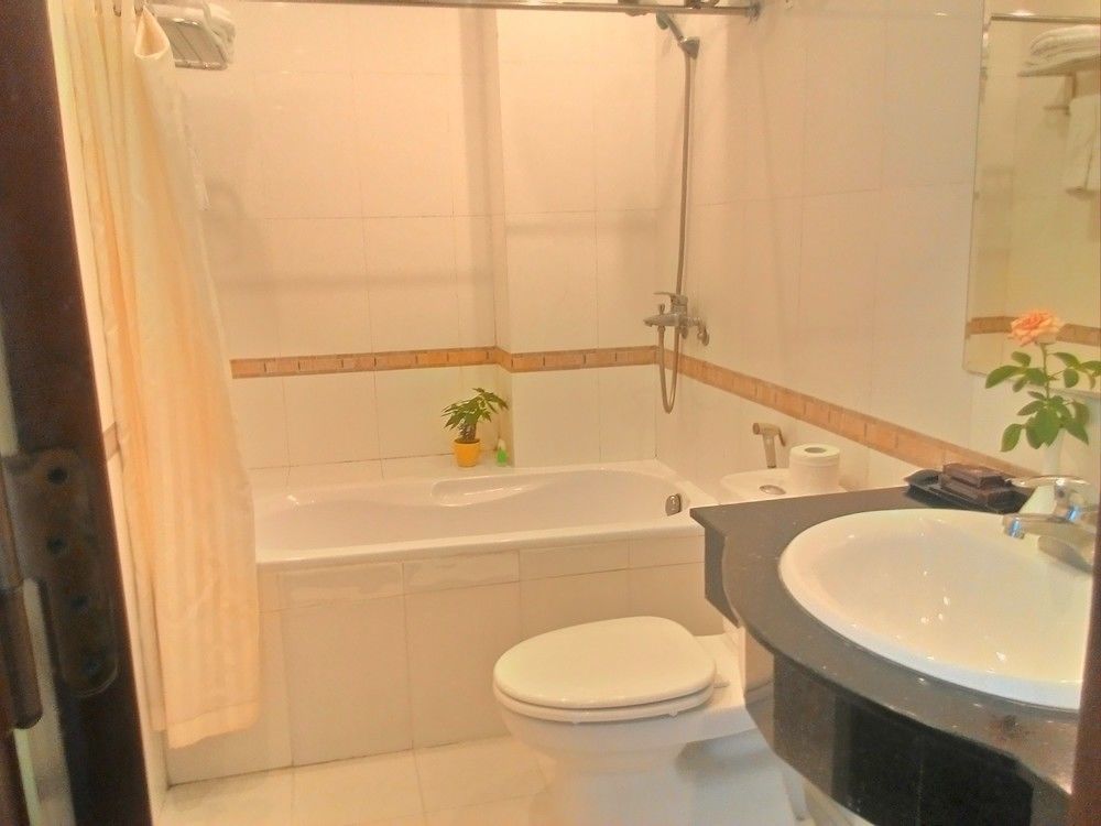 Lavish Centre Hanoi Dış mekan fotoğraf